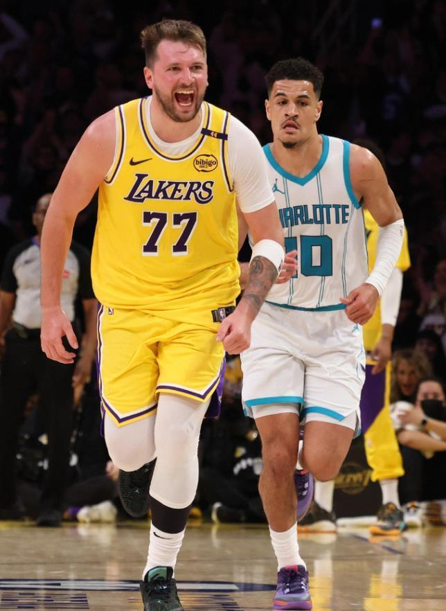 包含转折点本菲卡远射贴柱东契奇关键时刻官方发布新规，连对手都承认：夏洛特黄蜂冲刺阶段伤情更新的词条-亚博体育